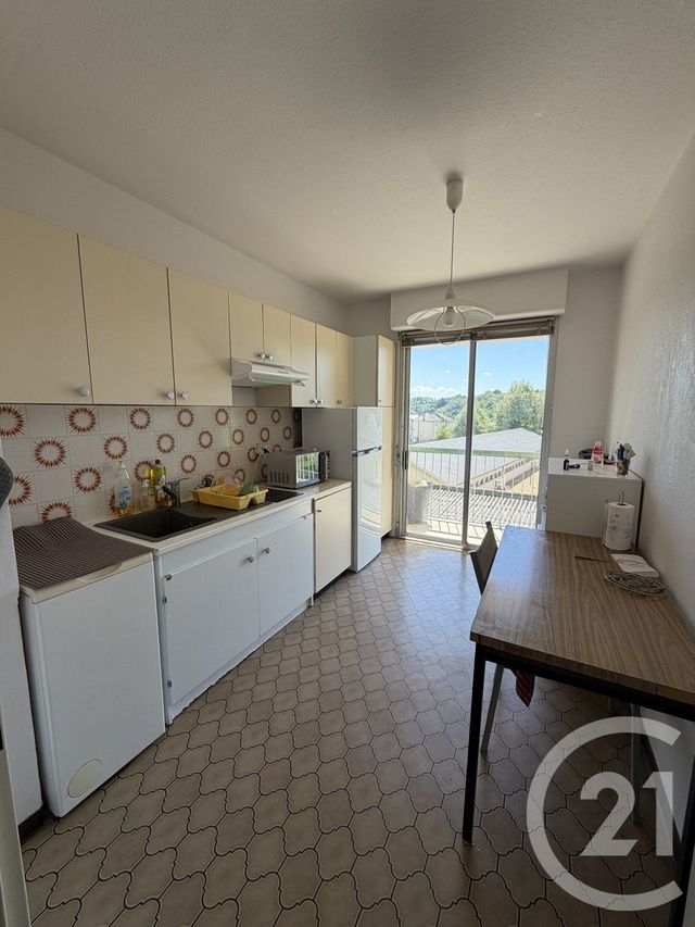 Appartement T2 à vendre - 2 pièces - 46.81 m2 - RODEZ - 12 - MIDI-PYRENEES - Century 21 Foch Immobilier