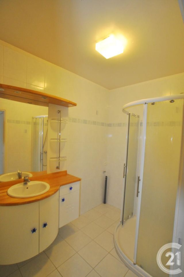 Appartement F2 à louer - 2 pièces - 48.47 m2 - RODEZ - 12 - MIDI-PYRENEES - Century 21 Foch Immobilier