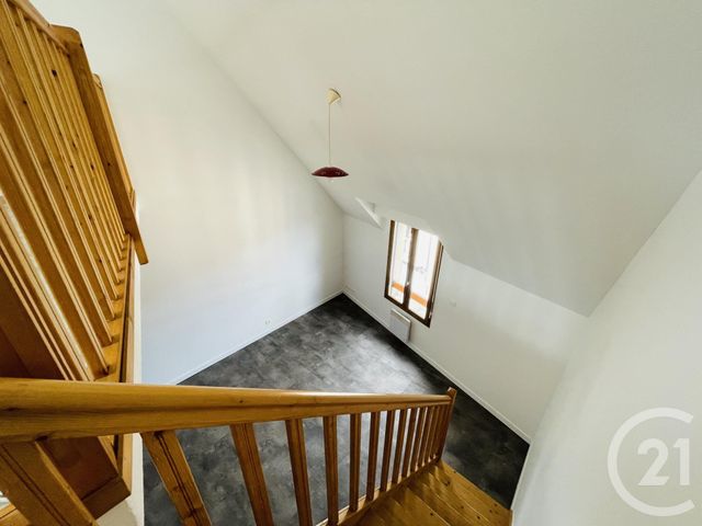 Appartement F2 à louer - 2 pièces - 41.82 m2 - RODEZ - 12 - MIDI-PYRENEES - Century 21 Foch Immobilier