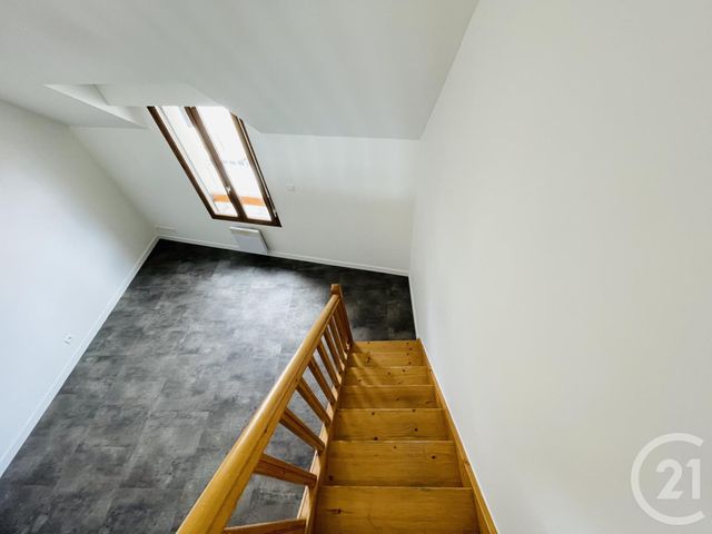 Appartement F2 à louer - 2 pièces - 41.82 m2 - RODEZ - 12 - MIDI-PYRENEES - Century 21 Foch Immobilier