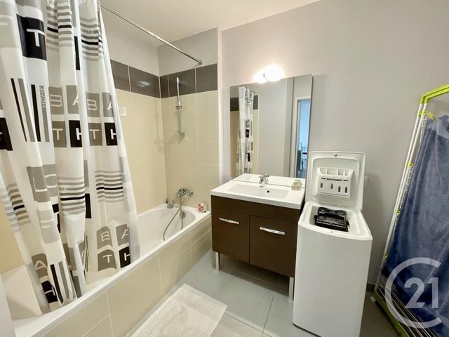 Appartement T2 à louer - 2 pièces - 45.28 m2 - RODEZ - 12 - MIDI-PYRENEES - Century 21 Foch Immobilier