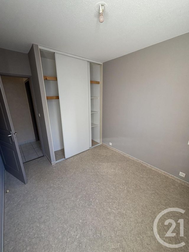 Appartement F3 à louer - 3 pièces - 54.0 m2 - RODEZ - 12 - MIDI-PYRENEES - Century 21 Foch Immobilier