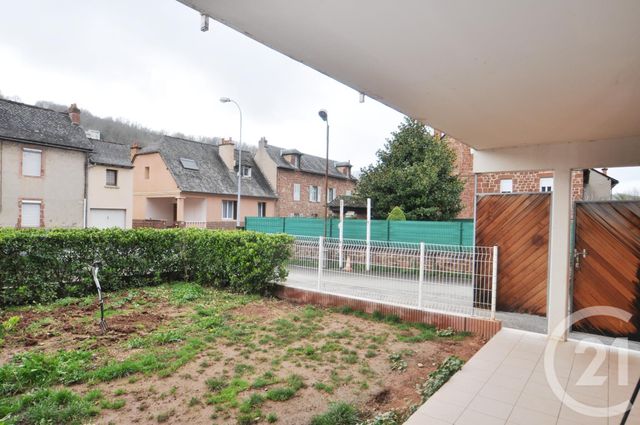Appartement F2 à louer - 2 pièces - 45.0 m2 - MARCILLAC VALLON - 12 - MIDI-PYRENEES - Century 21 Foch Immobilier
