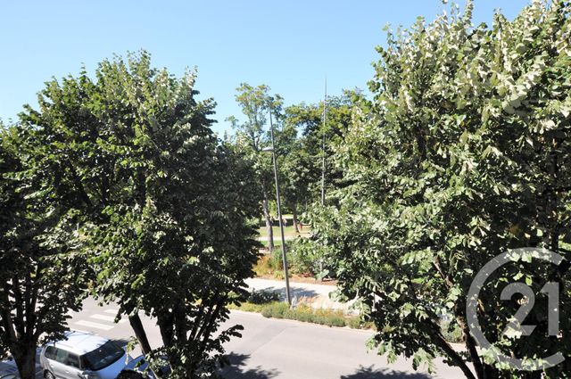 Appartement F6 à louer - 6 pièces - 140.7 m2 - RODEZ - 12 - MIDI-PYRENEES - Century 21 Foch Immobilier