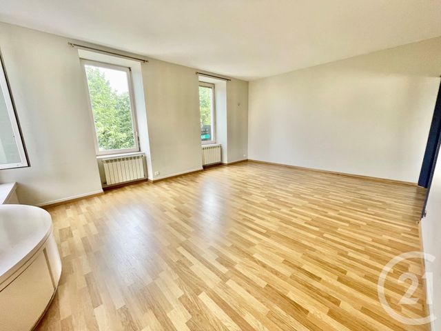 Appartement F6 à louer - 6 pièces - 140.7 m2 - RODEZ - 12 - MIDI-PYRENEES - Century 21 Foch Immobilier