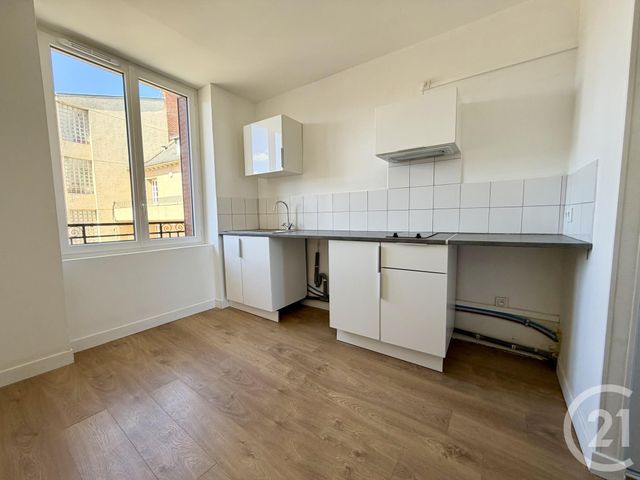 Appartement T1 à louer - 1 pièce - 23.58 m2 - RODEZ - 12 - MIDI-PYRENEES - Century 21 Foch Immobilier