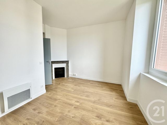 Appartement T1 à louer - 1 pièce - 23.58 m2 - RODEZ - 12 - MIDI-PYRENEES - Century 21 Foch Immobilier