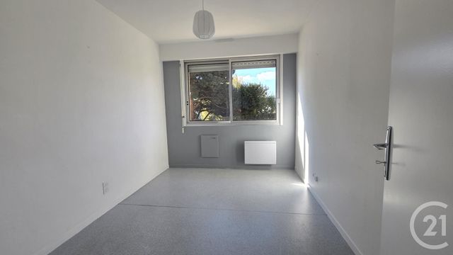maison à louer - 3 pièces - 85.0 m2 - RODEZ - 12 - MIDI-PYRENEES - Century 21 Foch Immobilier