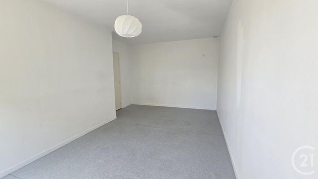 maison à louer - 3 pièces - 85.0 m2 - RODEZ - 12 - MIDI-PYRENEES - Century 21 Foch Immobilier