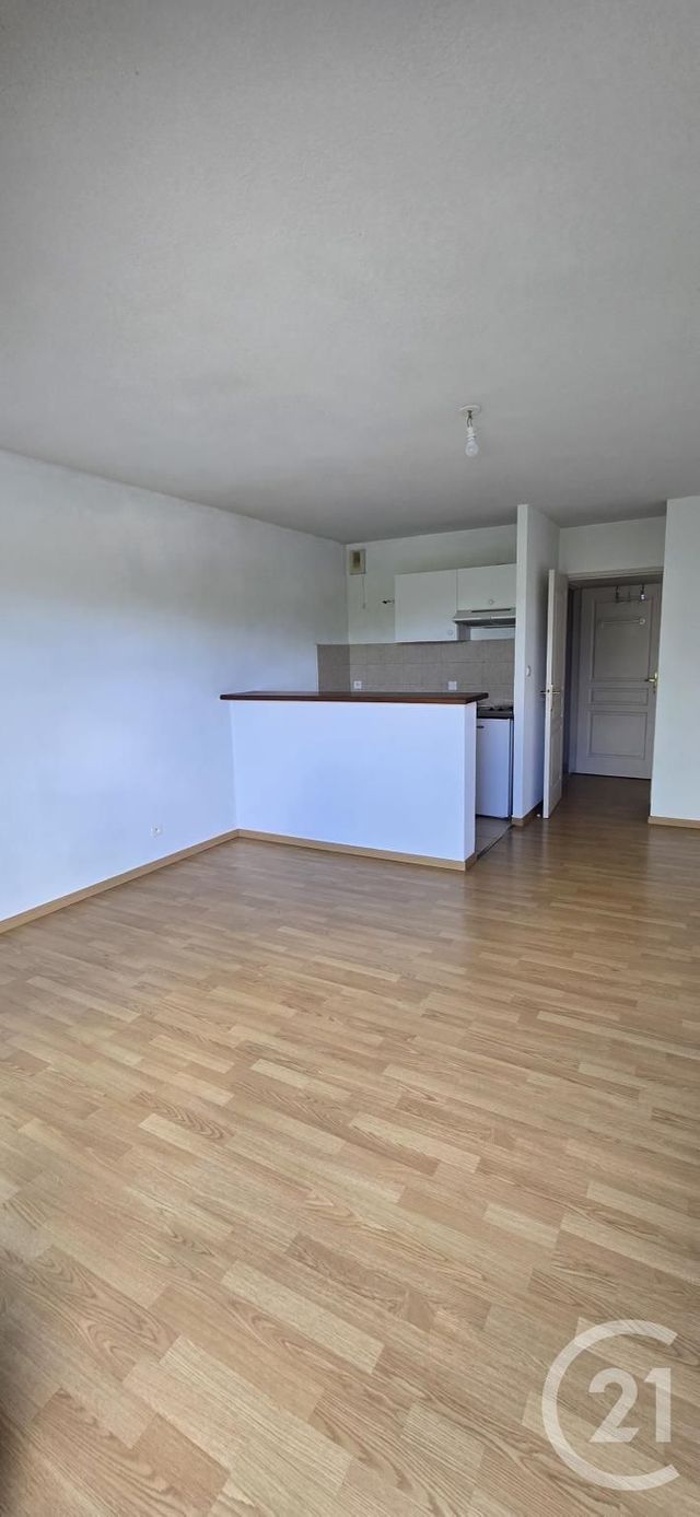 Appartement F2 à louer - 2 pièces - 40.43 m2 - OLEMPS - 12 - MIDI-PYRENEES - Century 21 Foch Immobilier