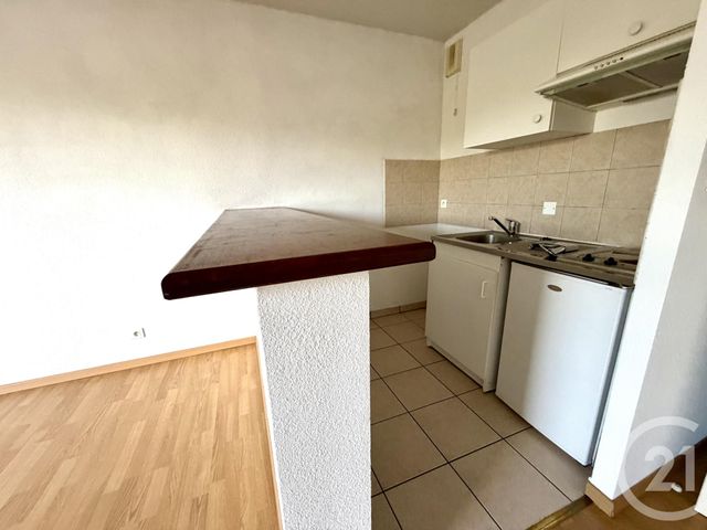 Appartement F2 à louer - 2 pièces - 40.43 m2 - OLEMPS - 12 - MIDI-PYRENEES - Century 21 Foch Immobilier