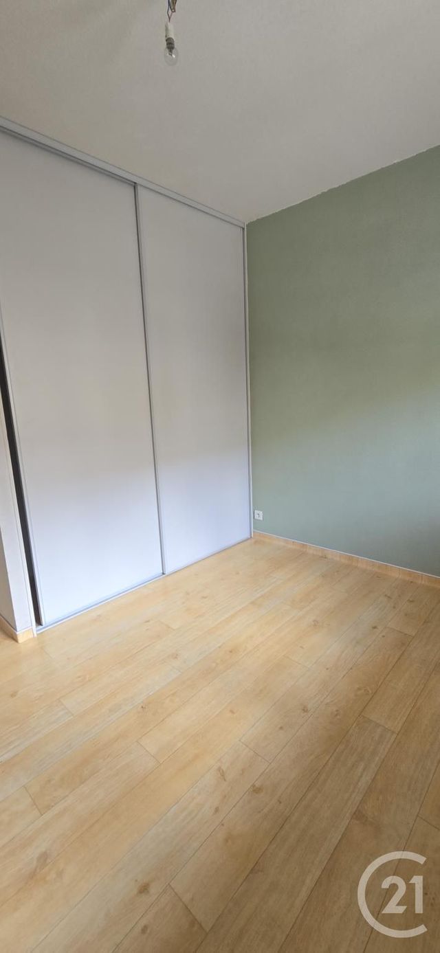 Appartement F2 à louer - 2 pièces - 40.43 m2 - OLEMPS - 12 - MIDI-PYRENEES - Century 21 Foch Immobilier