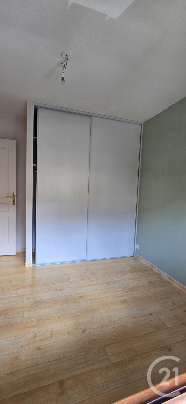 Appartement F2 à louer - 2 pièces - 40.43 m2 - OLEMPS - 12 - MIDI-PYRENEES - Century 21 Foch Immobilier