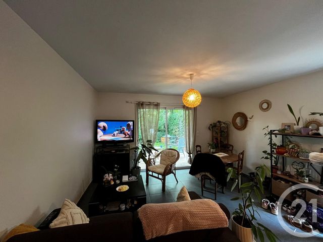 Appartement F3 à louer - 3 pièces - 62.98 m2 - BOZOULS - 12 - MIDI-PYRENEES - Century 21 Foch Immobilier