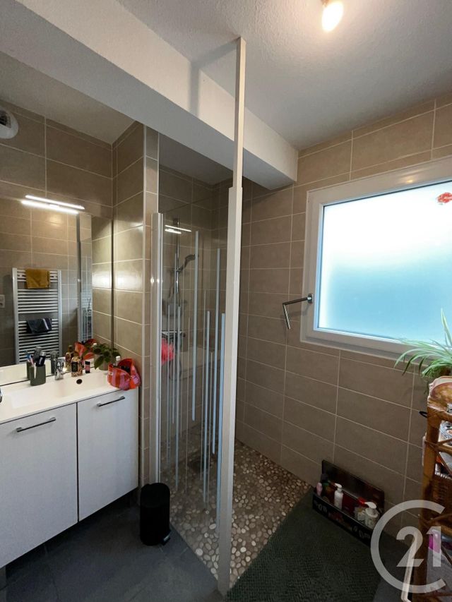 Appartement F3 à louer - 3 pièces - 62.98 m2 - BOZOULS - 12 - MIDI-PYRENEES - Century 21 Foch Immobilier