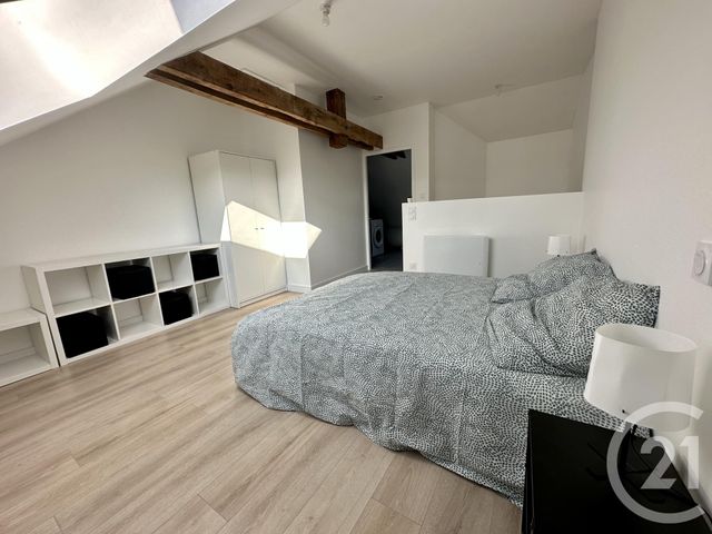 Appartement F2 à louer - 2 pièces - 30.0 m2 - RODEZ - 12 - MIDI-PYRENEES - Century 21 Foch Immobilier