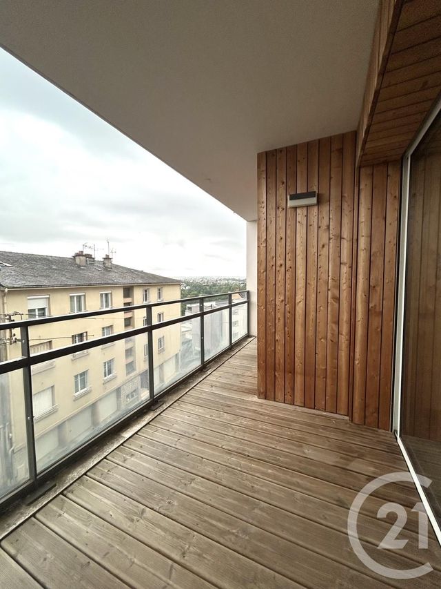 Appartement F1 bis à louer - 2 pièces - 37.03 m2 - RODEZ - 12 - MIDI-PYRENEES - Century 21 Foch Immobilier