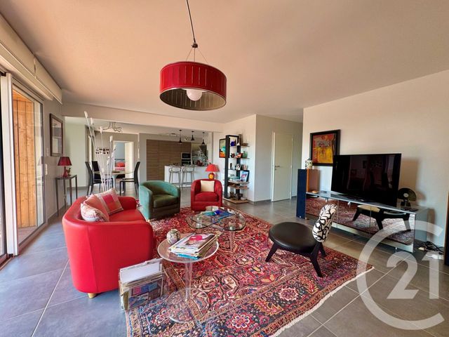 Appartement T4 à vendre - 4 pièces - 121.45 m2 - RODEZ - 12 - MIDI-PYRENEES - Century 21 Foch Immobilier