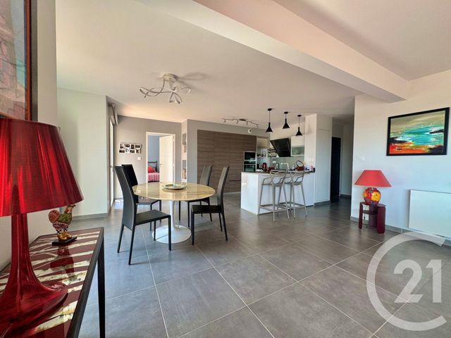 Appartement T4 à vendre - 4 pièces - 121.45 m2 - RODEZ - 12 - MIDI-PYRENEES - Century 21 Foch Immobilier