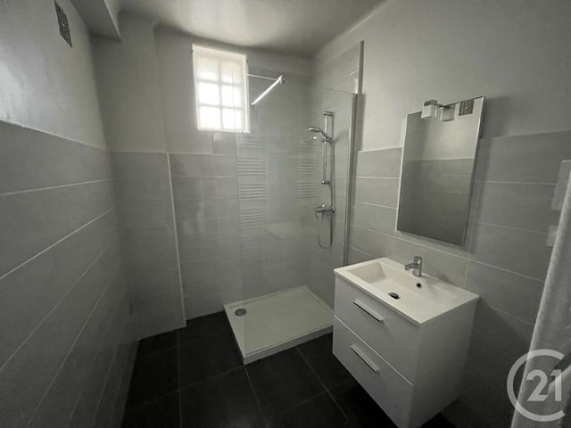 Appartement F3 à louer - 3 pièces - 59.27 m2 - RODEZ - 12 - MIDI-PYRENEES - Century 21 Foch Immobilier