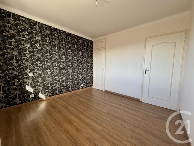 Appartement F3 à louer - 3 pièces - 59.27 m2 - RODEZ - 12 - MIDI-PYRENEES - Century 21 Foch Immobilier