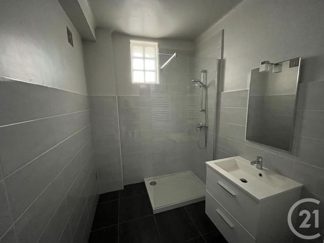 Appartement F3 à louer - 3 pièces - 59.27 m2 - RODEZ - 12 - MIDI-PYRENEES - Century 21 Foch Immobilier