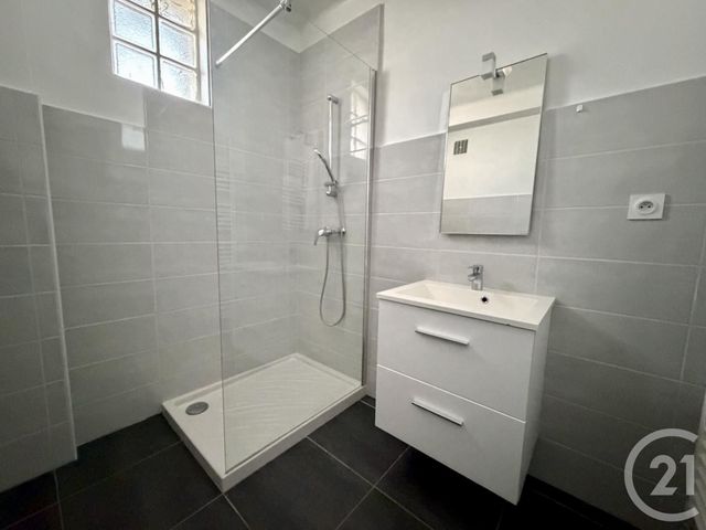 Appartement F3 à louer - 3 pièces - 59.27 m2 - RODEZ - 12 - MIDI-PYRENEES - Century 21 Foch Immobilier