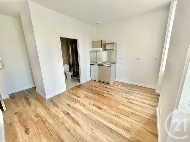 Appartement Studio à louer - 1 pièce - 22.0 m2 - RODEZ - 12 - MIDI-PYRENEES - Century 21 Foch Immobilier