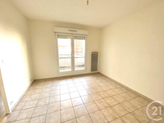 Appartement F2 à louer - 2 pièces - 31.15 m2 - RODEZ - 12 - MIDI-PYRENEES - Century 21 Foch Immobilier