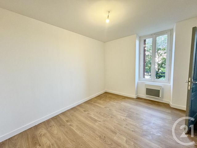 Appartement F1 bis à louer - 2 pièces - 36.08 m2 - RODEZ - 12 - MIDI-PYRENEES - Century 21 Foch Immobilier