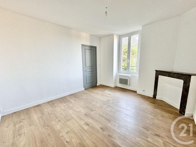 Appartement F1 bis à louer - 2 pièces - 36.08 m2 - RODEZ - 12 - MIDI-PYRENEES - Century 21 Foch Immobilier