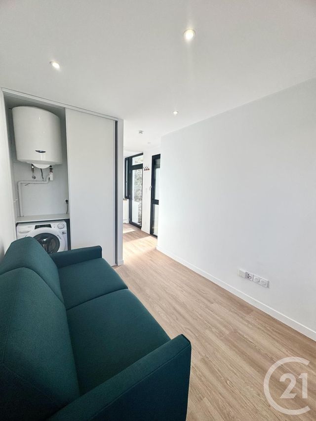 Appartement T1 à louer - 1 pièce - 18.1 m2 - RODEZ - 12 - MIDI-PYRENEES - Century 21 Foch Immobilier