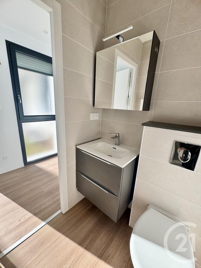 Appartement T1 à louer - 1 pièce - 18.1 m2 - RODEZ - 12 - MIDI-PYRENEES - Century 21 Foch Immobilier