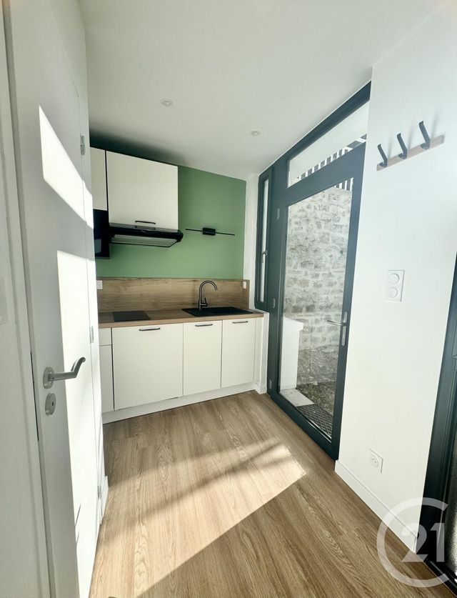 Appartement T1 à louer - 1 pièce - 18.1 m2 - RODEZ - 12 - MIDI-PYRENEES - Century 21 Foch Immobilier