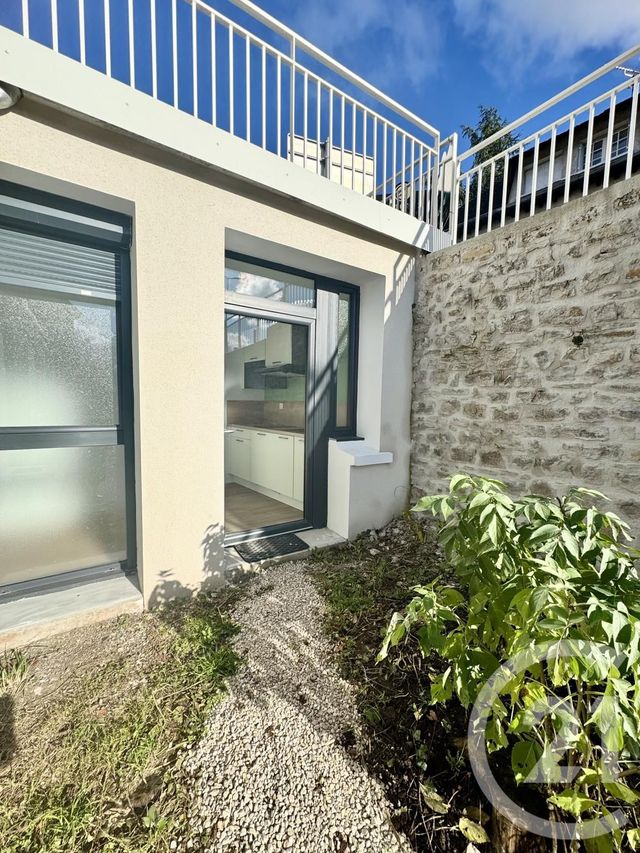 Appartement T1 à louer - 1 pièce - 18.1 m2 - RODEZ - 12 - MIDI-PYRENEES - Century 21 Foch Immobilier