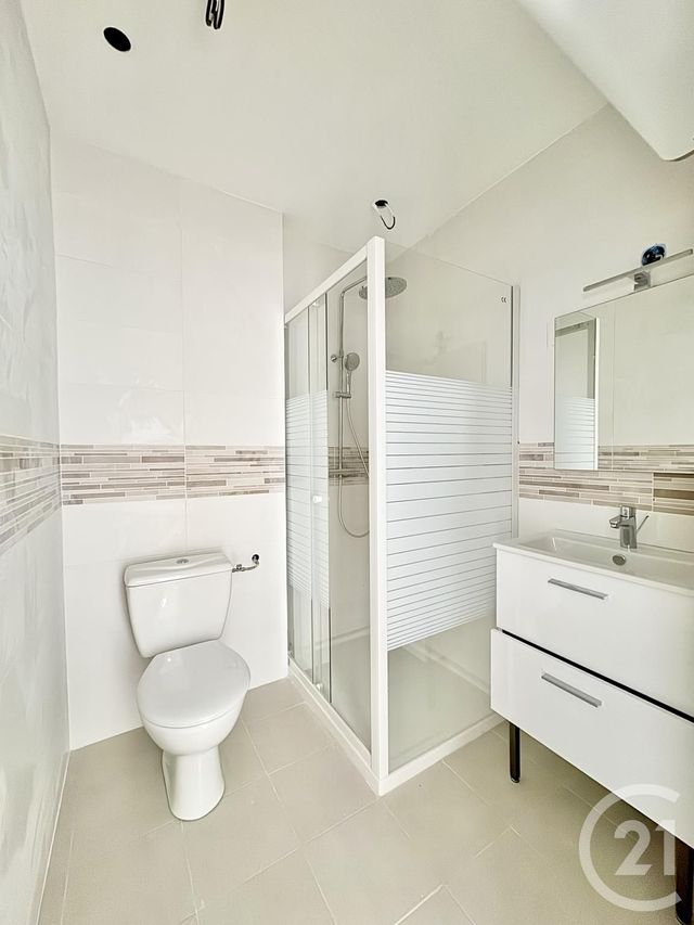 Appartement T3 à vendre - 3 pièces - 49.61 m2 - RODEZ - 12 - MIDI-PYRENEES - Century 21 Foch Immobilier