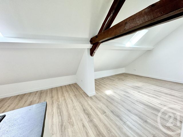 Appartement Studio à vendre - 1 pièce - 26.66 m2 - RODEZ - 12 - MIDI-PYRENEES - Century 21 Foch Immobilier