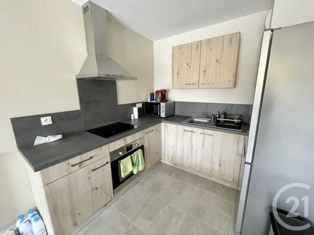 Appartement T2 à louer - 2 pièces - 52.85 m2 - ONET LE CHATEAU - 12 - MIDI-PYRENEES - Century 21 Foch Immobilier