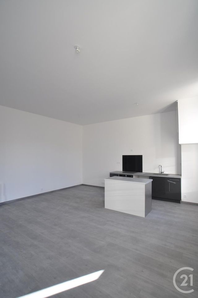 Appartement F2 à louer - 2 pièces - 51.31 m2 - RODEZ - 12 - MIDI-PYRENEES - Century 21 Foch Immobilier