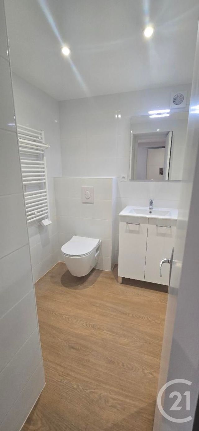Appartement F2 à louer - 2 pièces - 31.13 m2 - RODEZ - 12 - MIDI-PYRENEES - Century 21 Foch Immobilier
