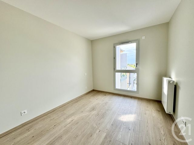 Appartement T3 à louer - 3 pièces - 68.95 m2 - OLEMPS - 12 - MIDI-PYRENEES - Century 21 Foch Immobilier