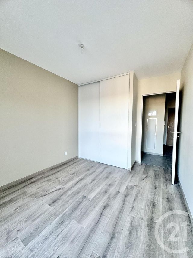 Appartement T3 à louer - 3 pièces - 68.95 m2 - OLEMPS - 12 - MIDI-PYRENEES - Century 21 Foch Immobilier