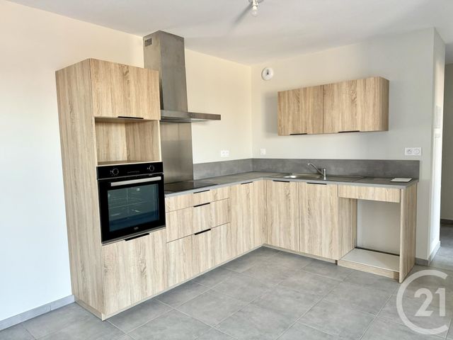 Appartement T3 à louer - 3 pièces - 68.95 m2 - OLEMPS - 12 - MIDI-PYRENEES - Century 21 Foch Immobilier