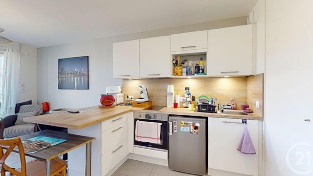 Appartement T2 à vendre - 2 pièces - 36.49 m2 - ONET LE CHATEAU - 12 - MIDI-PYRENEES - Century 21 Foch Immobilier