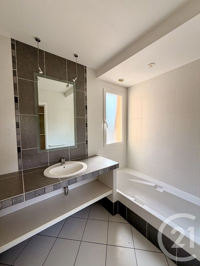 maison à vendre - 4 pièces - 102.88 m2 - RODEZ - 12 - MIDI-PYRENEES - Century 21 Foch Immobilier