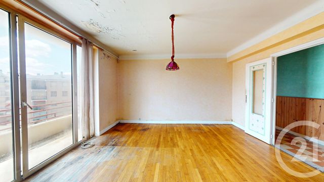 Appartement T4 à vendre - 4 pièces - 85.58 m2 - RODEZ - 12 - MIDI-PYRENEES - Century 21 Foch Immobilier