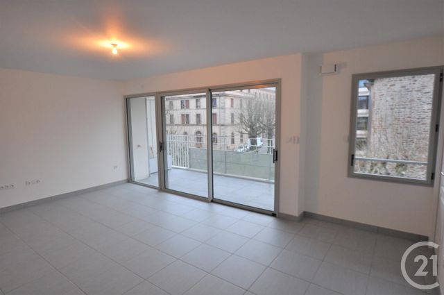 Appartement T2 à louer - 2 pièces - 48.65 m2 - RODEZ - 12 - MIDI-PYRENEES - Century 21 Foch Immobilier