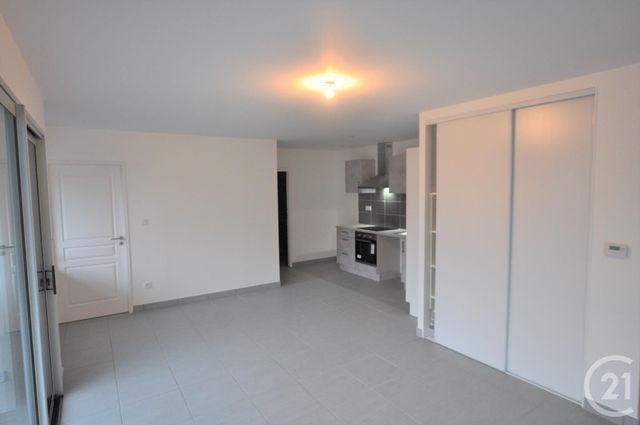 Appartement T2 à louer - 2 pièces - 48.65 m2 - RODEZ - 12 - MIDI-PYRENEES - Century 21 Foch Immobilier
