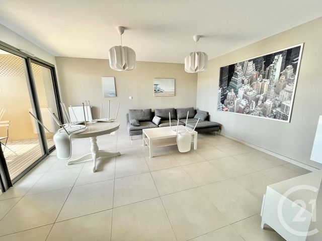 Appartement T2 à louer - 2 pièces - 46.0 m2 - RODEZ - 12 - MIDI-PYRENEES - Century 21 Foch Immobilier