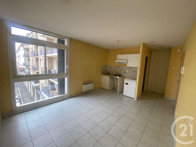 Appartement Studio à louer - 1 pièce - 21.55 m2 - RODEZ - 12 - MIDI-PYRENEES - Century 21 Foch Immobilier